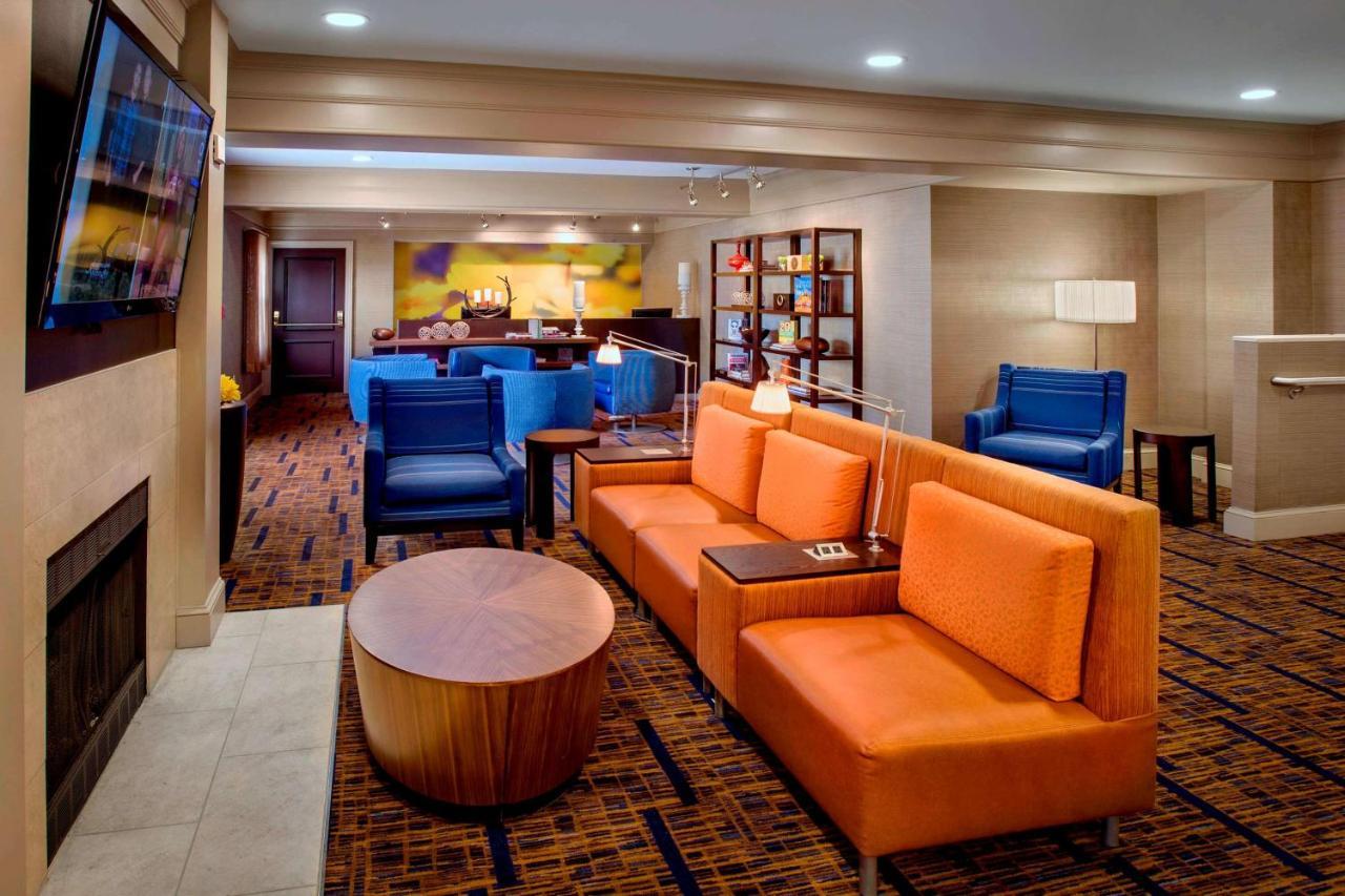 Sonesta Select Boston Денвърс Екстериор снимка